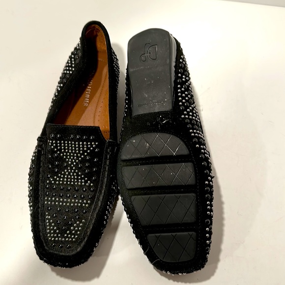 Donald J Pliner Flat - Picture 2 of 3